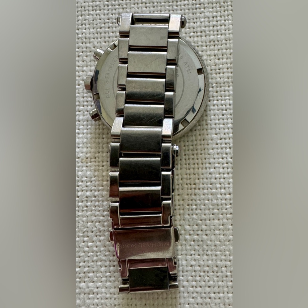 Michael Kors Womens Silver Crystal Accent Chronograph Watch MK5353 - Picture 9 of 11